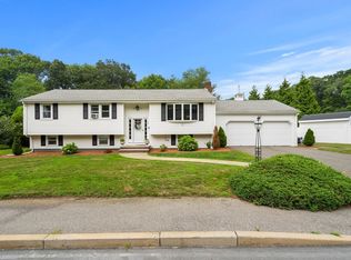 78 Robbie Rd, Braintree, MA 02184