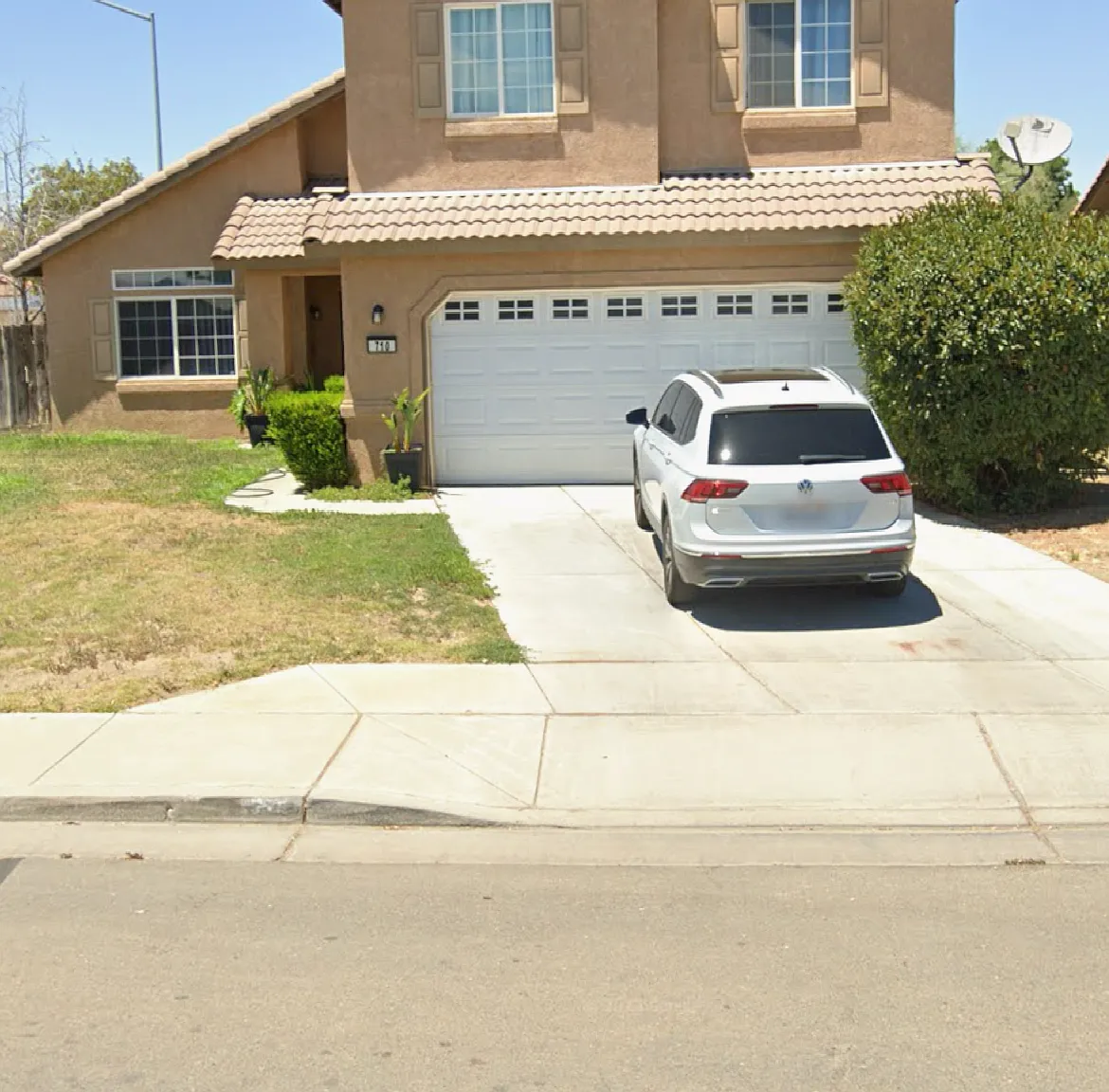 710 Mustang Way — Photo 1