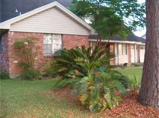 7738 Glenheath St, Houston, TX 77061