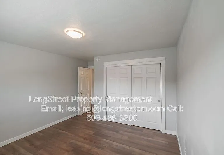 208 5th Ave SE #208 — Photo 36