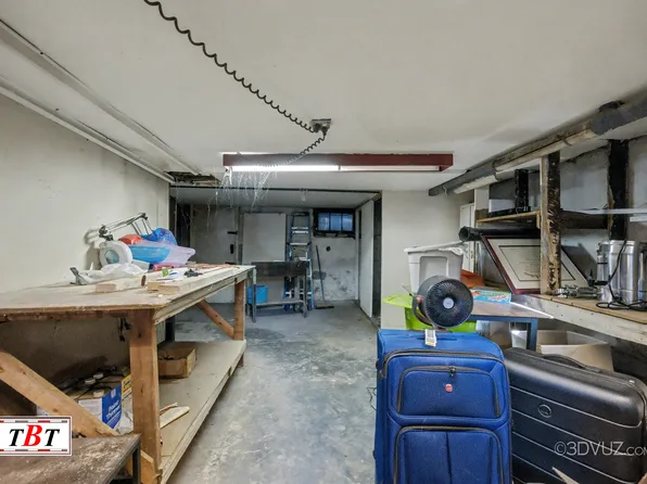 1551 East 32nd Street image 3 of 16