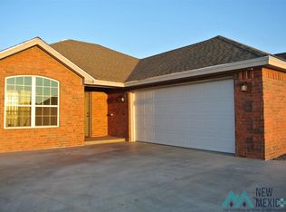 2202 Boxwood Cir, Portales, NM 88130