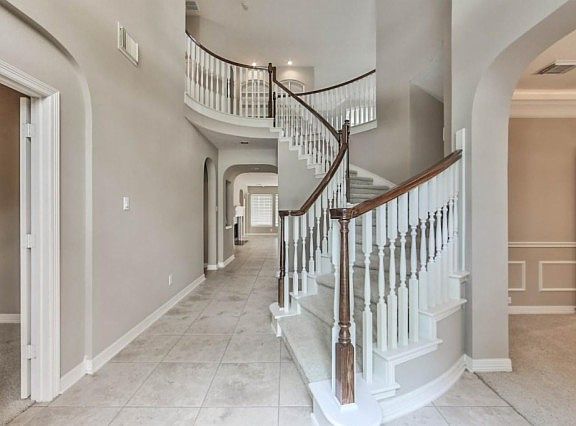2nd image of 14815 Aspen Chase Ln