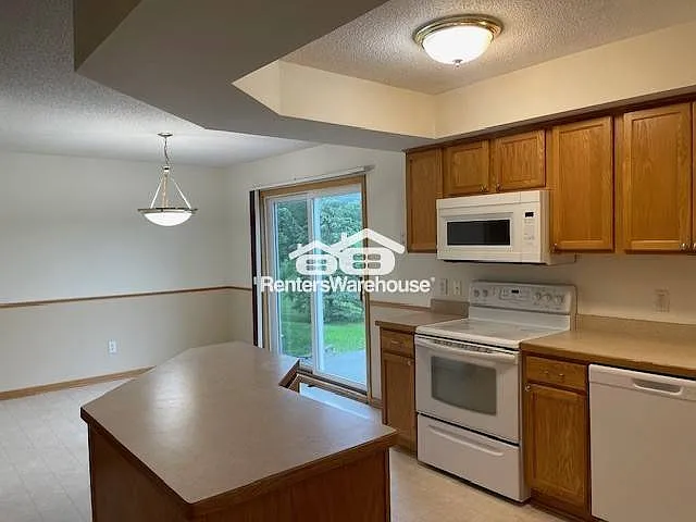 29667 North Ct — Photo 6