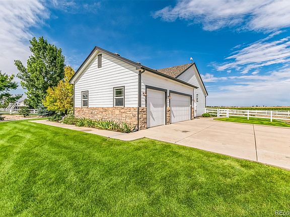2nd image of 20204 Leola Way