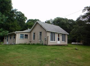 8587 Pomeroy Rd, Rockton, IL 61072