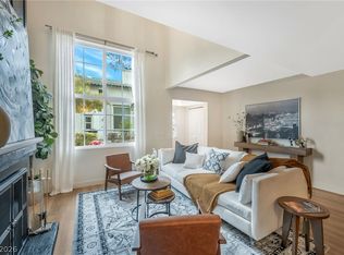 2471 Old Forge Ln APT 105, Winchester, NV 89121