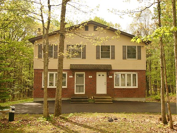 3rd image of 10 Mountain Dr