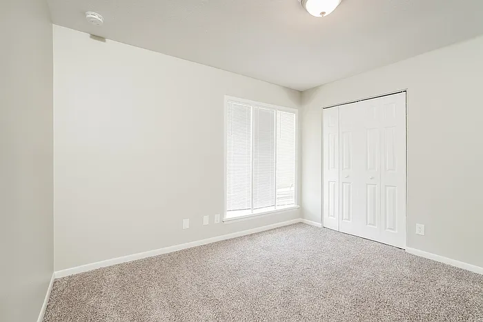 2389 Grace Ln — Photo 10