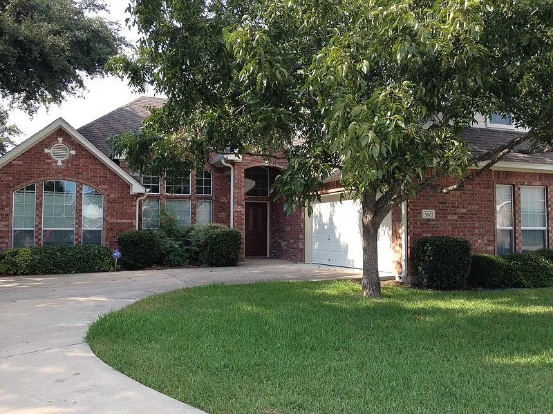 5607 Stecher Ct