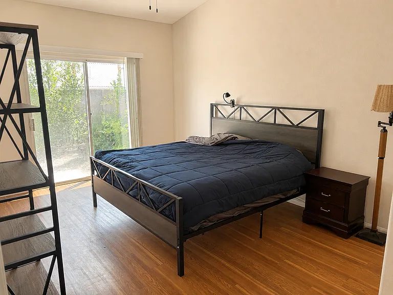 9753 Arrowcrest Ave — Photo 1