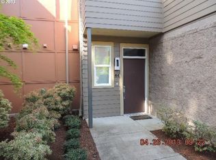367 Rustic Pl APT 44, Eugene, OR 97401
