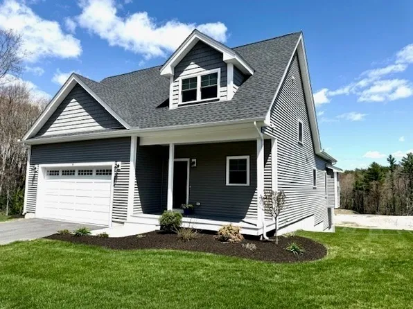 6 Chickadee Way #23, Upton, MA 01568