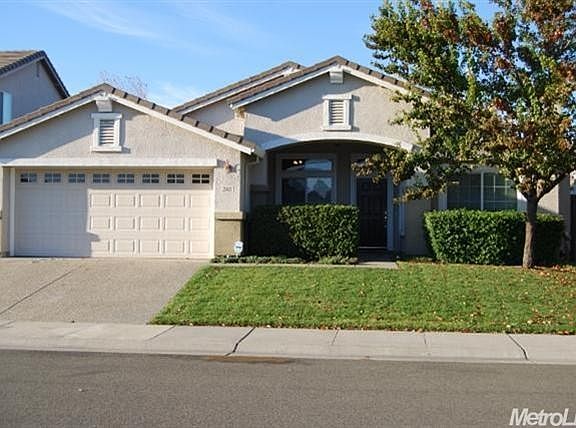 2nd image of 240 Battlecreek Cir
