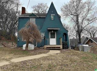 12 16th St, Sioux City, IA 51103