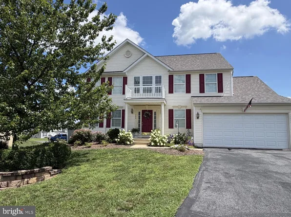 130 Pierce Arrow Way, Martinsburg, WV 25401