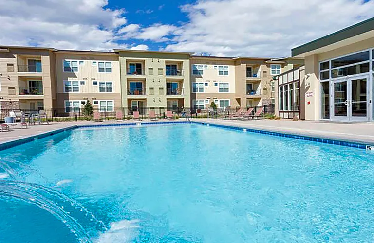 WestLink at Oak Station apartments community photo