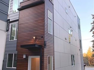 9515 A 8th Ave NW, Seattle, WA