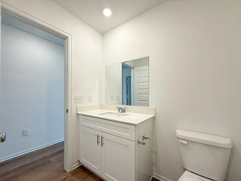 16301 Harvester Dr — Photo 25