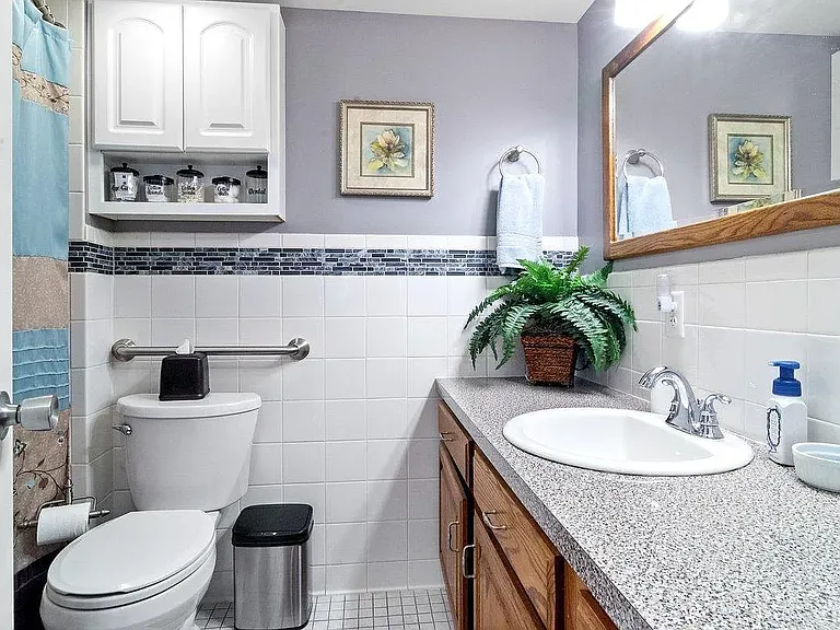 506 N Adams St #C — Photo 8