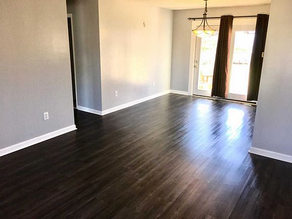 4th image of 108 Meredith Ave