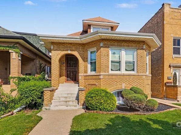 2911 N Kenneth Ave, Chicago, IL 60641