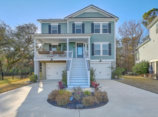 540 Amalie Farms Dr, Charleston, SC 29492