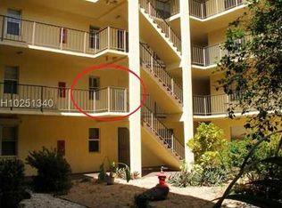 2831 Somerset Dr APT 215B, Lauderdale Lakes, FL 33311