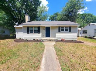 1922 Oak Hill Ln, Richmond, VA 23223