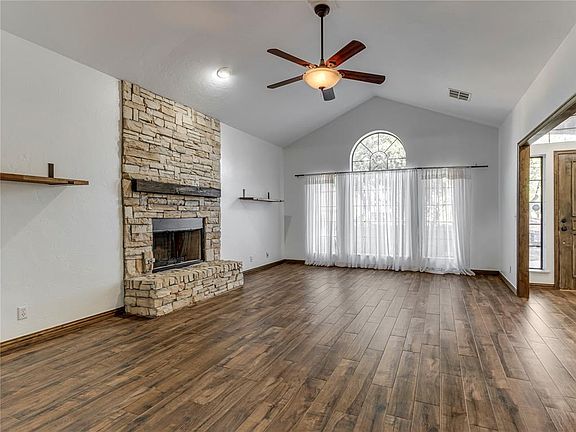 4th image of 13300 Shady Lane Ct