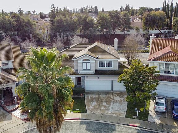 5th image of 2220 Koa Ct