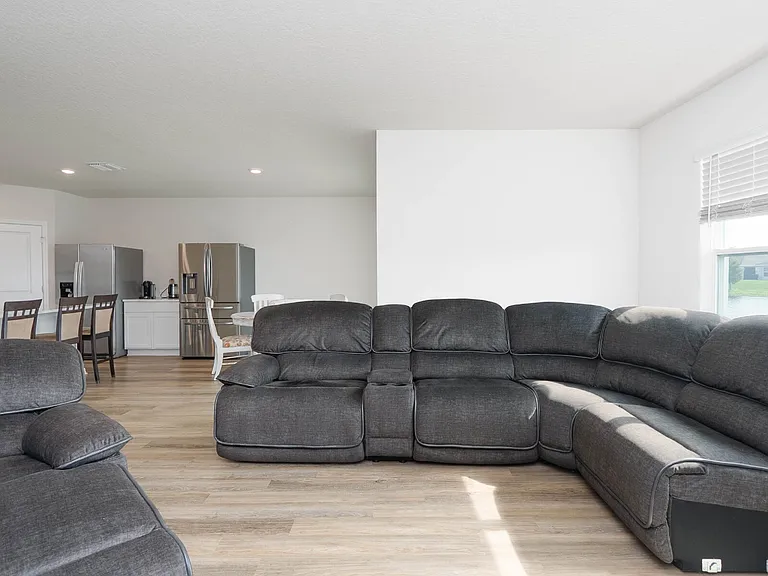 1439 Orchardgrass Cir — Photo 14