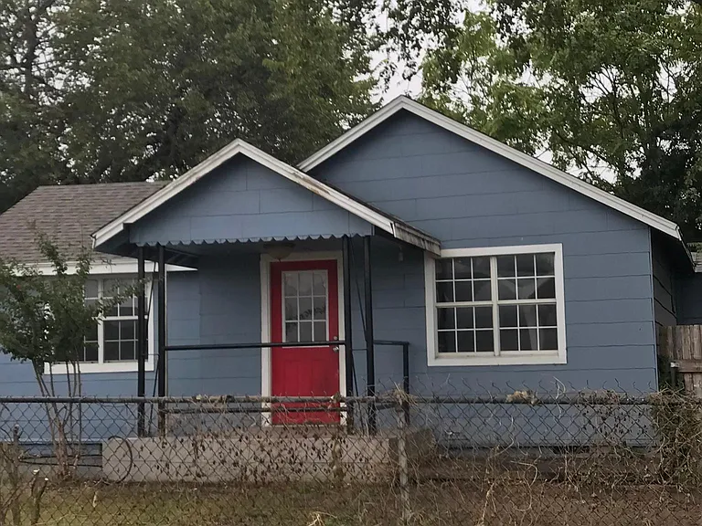 22 N Lakewood Ave — Photo 8