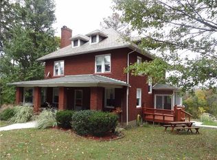 101 Chestnut St, Jeannette, PA 15644