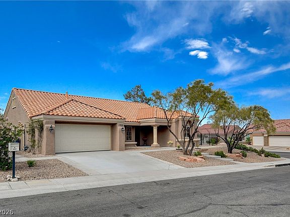 3rd image of 9800 Rosamond Dr