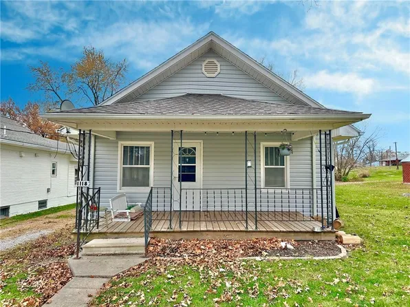 1118 E 13th St, Trenton, MO 64683