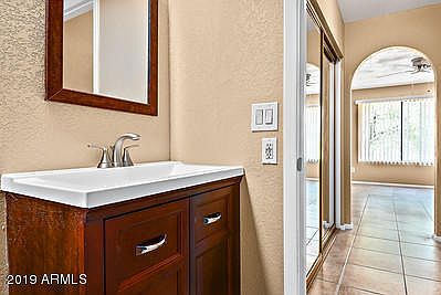 5th image of 1905 E UNIVERSITY Drive #261