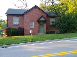 799 Saline Rd, Fenton, MO 63026