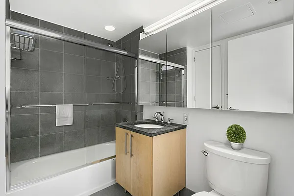 Sold by Compass | media 14