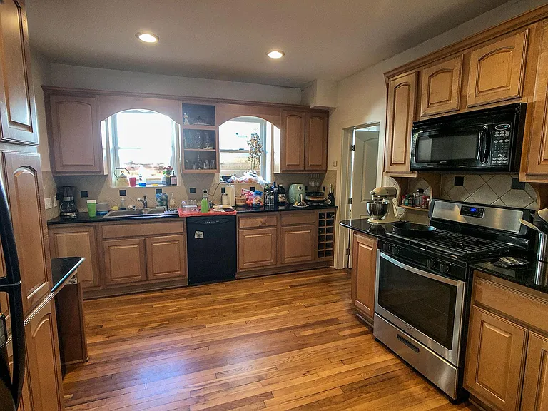 5100 Avenue H #A — Photo 7