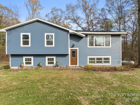 11905 Johnson St, Grand Haven, MI 49417