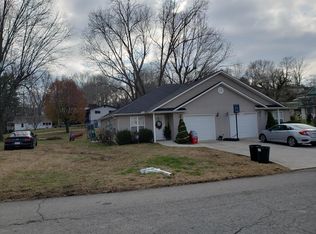 Cumberland Ave S, La follette, TN 37766