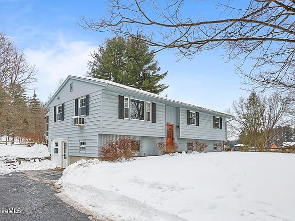 2nd image of 184 Washington Mountain Rd