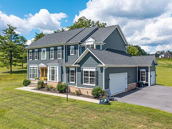 3rd image of 35490 Sunny Ridge Rd