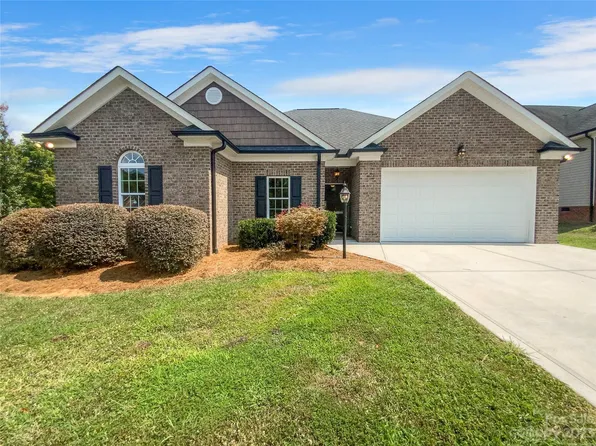 301 Wendover Dr, Locust, NC 28097