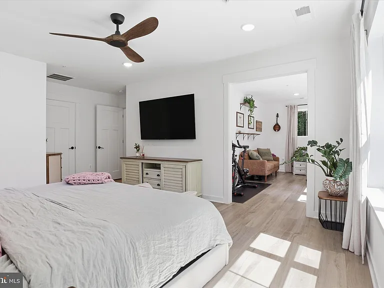 15717 Tierra Dr — Photo 22