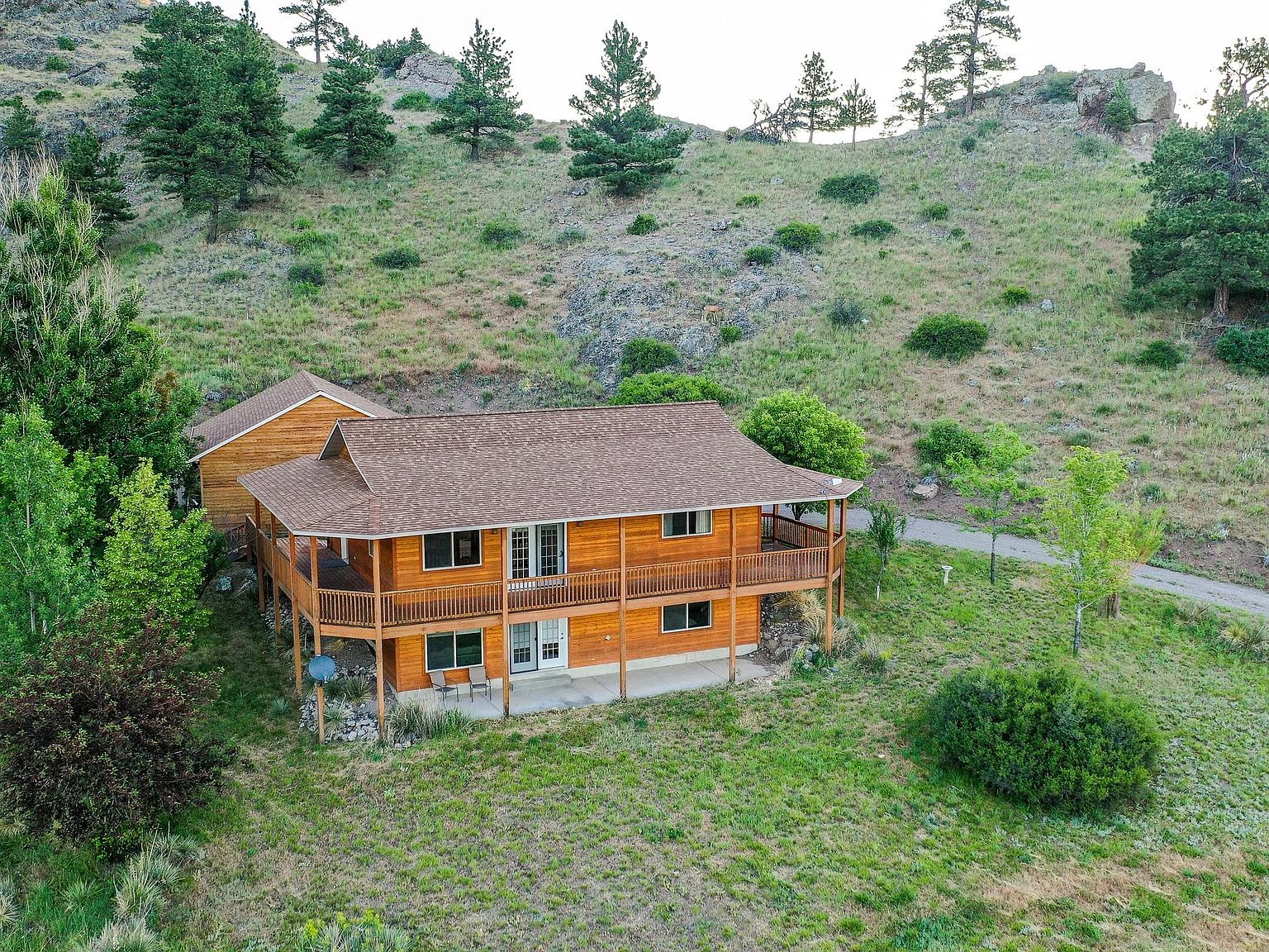 35 Scenic Valley Ln Cascade Mt 59421 Mls 22105066 Zillow