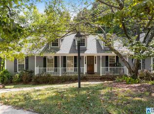 156 Twin Lakes Rd, Trussville, AL 35173