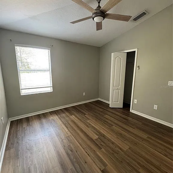 18006 Birdwater Dr — Photo 48