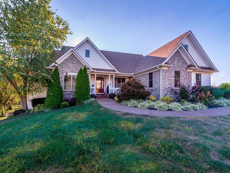 1st image of 108 Middle Creek Dr